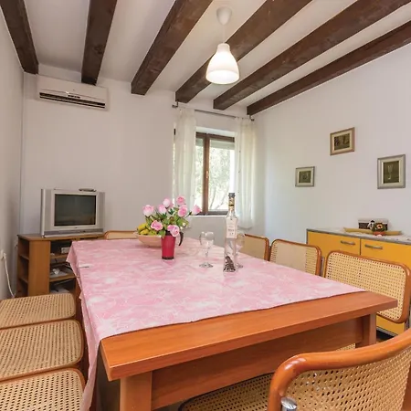 Gorgeous Home In Bibinje With Kitchen Holiday home Bibinje