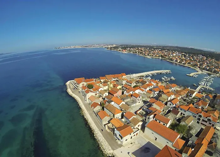 Bibinjskih Mlikaric Bb Iv ビビニェ